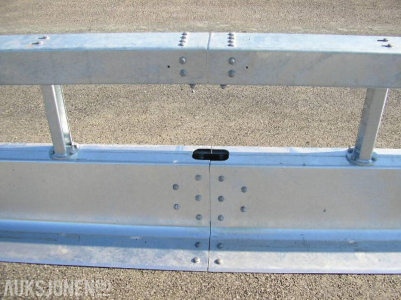 Varioguard T3 – midlertidig rekkverk / langsgående sikring – 240 meter komplett sett - Equipo de construcción: foto 3 Varioguard T3 – midlertidig rekkverk / langsgående sikring – 240 meter komplett sett - Equipo de construcción: foto 3