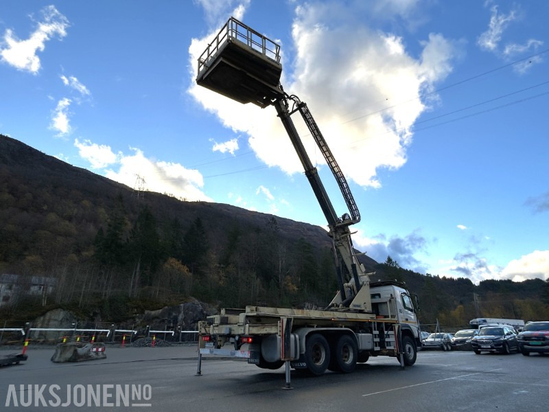 2013 Volvo FMX 370 6X4 med NORMET Esslift 1000 plattform / korg - nylig EU godkjent - Vehículo municipal: foto 3 2013 Volvo FMX 370 6X4 med NORMET Esslift 1000 plattform / korg - nylig EU godkjent - Vehículo municipal: foto 3
