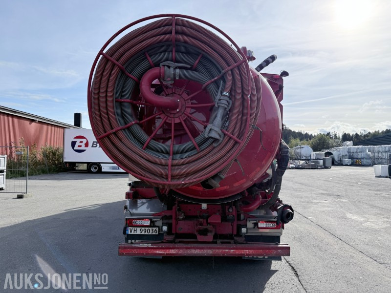 2018 Volvo FMX 540 8x4 suge/spylebil - 98 180km - Vehículo municipal: foto 5 2018 Volvo FMX 540 8x4 suge/spylebil - 98 180km - Vehículo municipal: foto 5