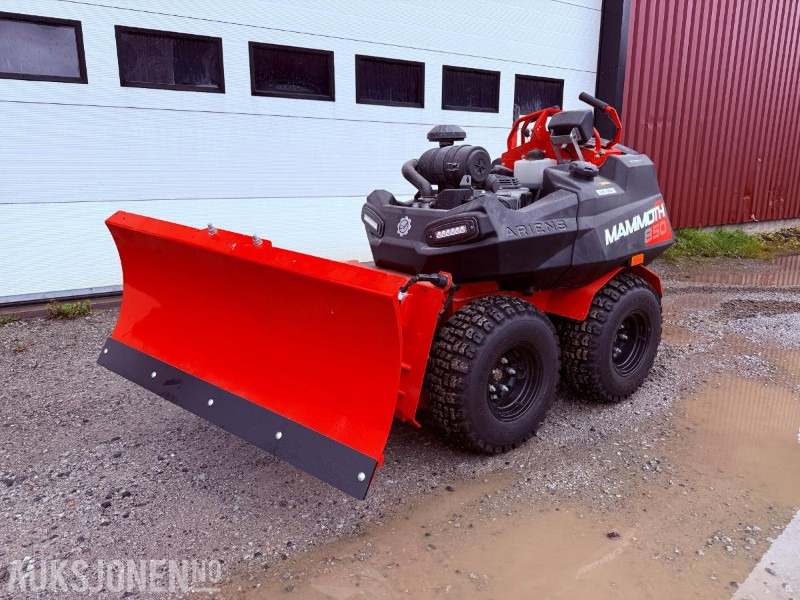 2023 Ariens Mammoth 850 med Skjær, Fres, Kost og Saltspreder - KUN 10,5 Timer - Vehículo municipal: foto 1 2023 Ariens Mammoth 850 med Skjær, Fres, Kost og Saltspreder - KUN 10,5 Timer - Vehículo municipal: foto 1