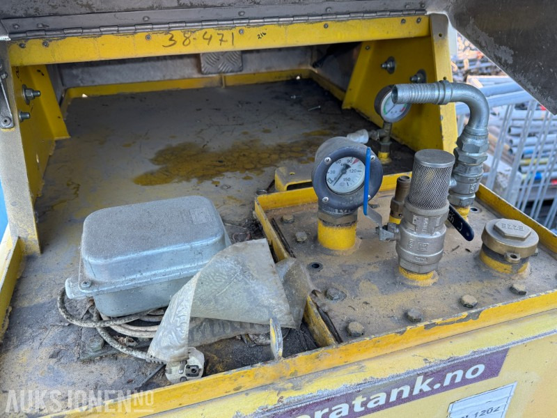 Vera Dieseltank 1000 liter - Equipo de construcción: foto 4 Vera Dieseltank 1000 liter - Equipo de construcción: foto 4