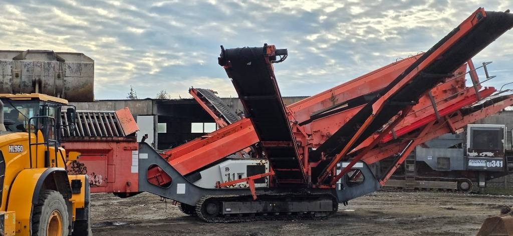 Sandvik QA 450 - Cribadora: foto 2 Sandvik QA 450 - Cribadora: foto 2