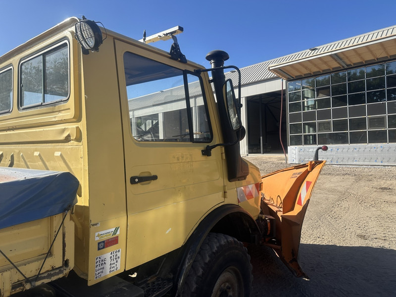 Máquina quitanieve Mercedes-Benz Unimog U 1000 32.883km // ORIGINAL MILEAGE: foto 12