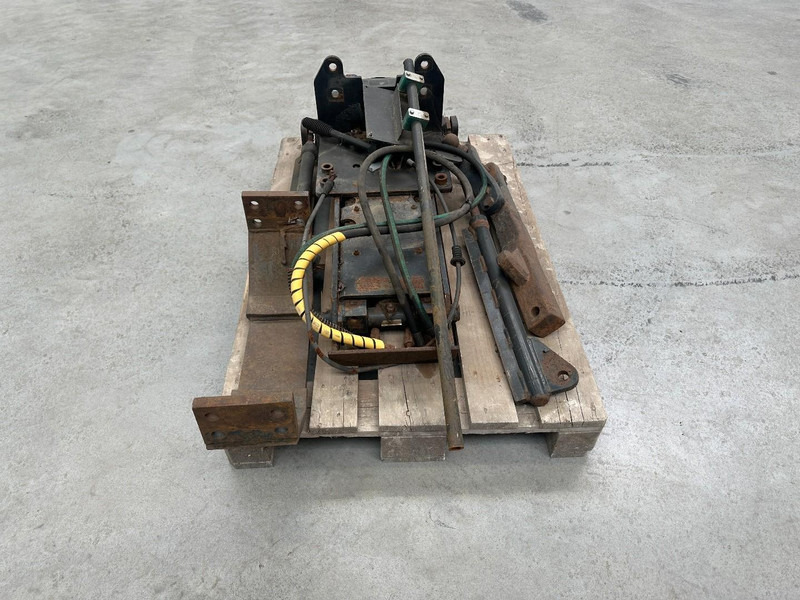 Tractor New Holland Pick up hitch: foto 6