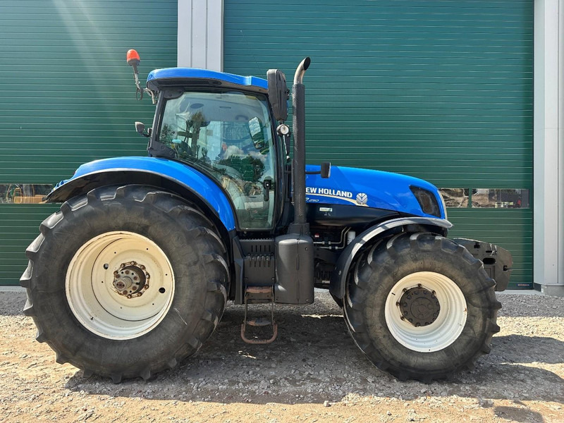 New Holland T7.250 Power Command - Tractor: foto 4 New Holland T7.250 Power Command - Tractor: foto 4