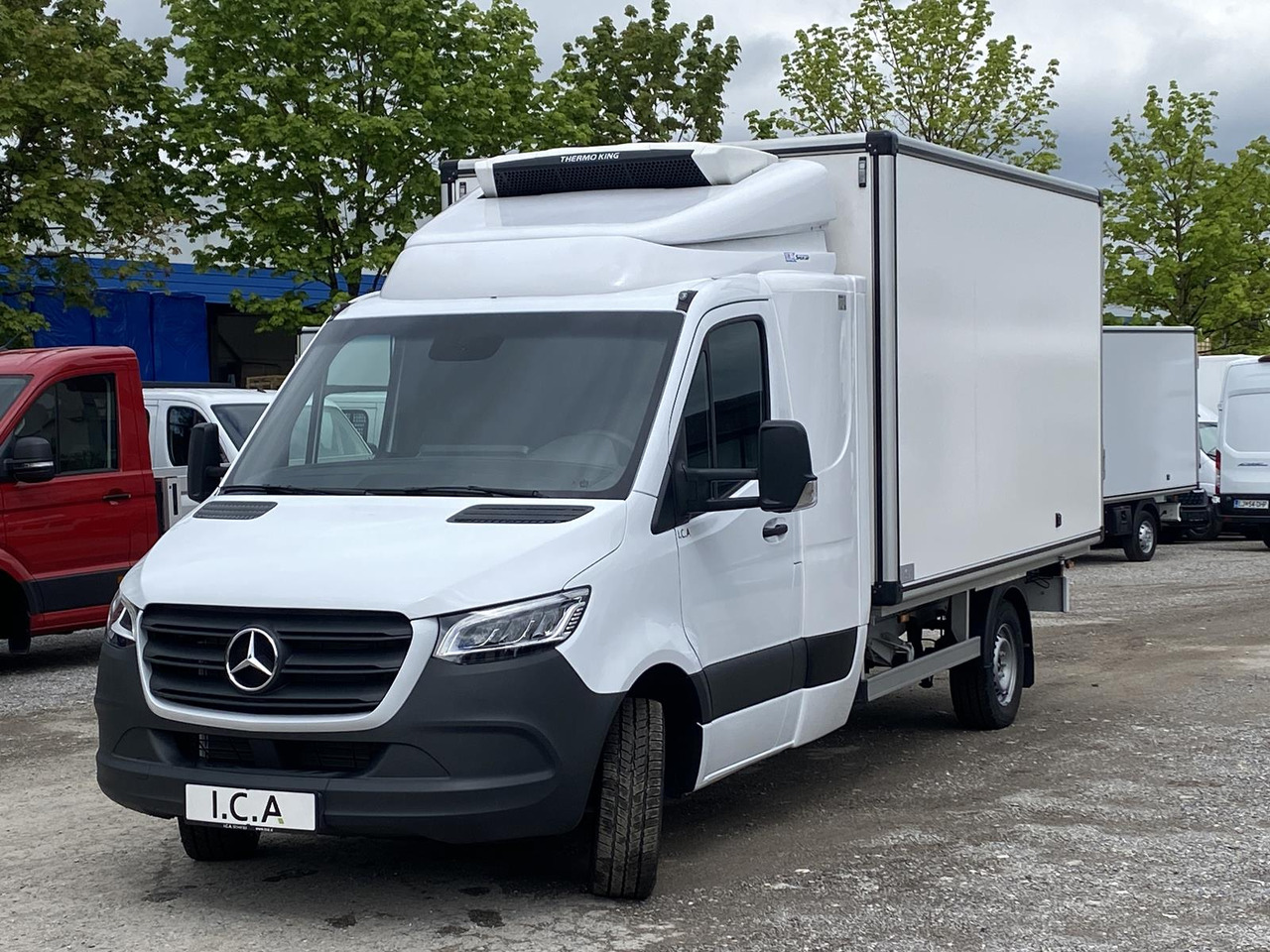 MERCEDES BENZ SPRINTER 317 CDI | DOPPELREGIME TIEFKÜHLKOFFER + BACKSLEEPER - Furgoneta frigorifica: foto 5 MERCEDES BENZ SPRINTER 317 CDI | DOPPELREGIME TIEFKÜHLKOFFER + BACKSLEEPER - Furgoneta frigorifica: foto 5