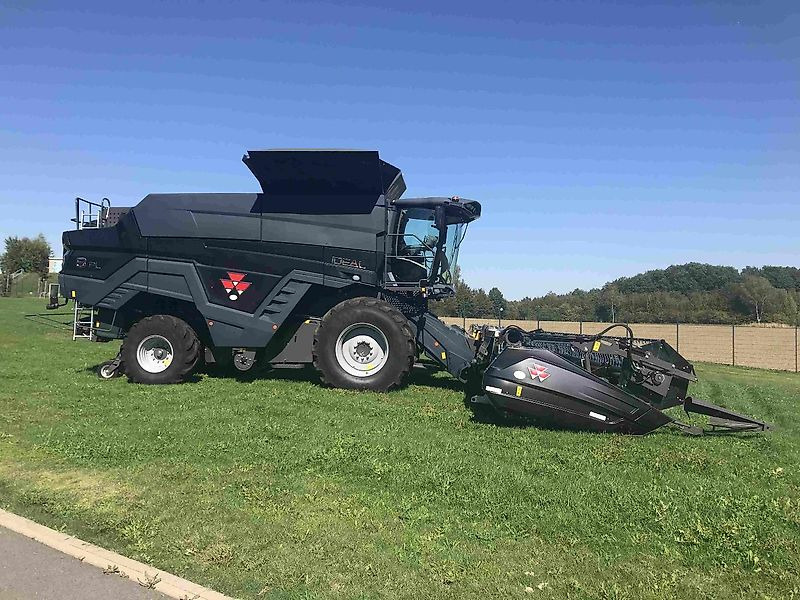 Massey Ferguson IDEAL 8 PL - Cosechadora de granos: foto 1 Massey Ferguson IDEAL 8 PL - Cosechadora de granos: foto 1