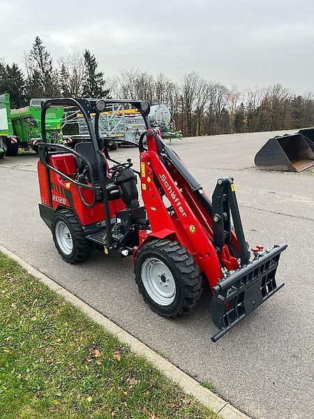 Schäffer 2028 SLT - Cargadora articulada: foto 4 Schäffer 2028 SLT - Cargadora articulada: foto 4