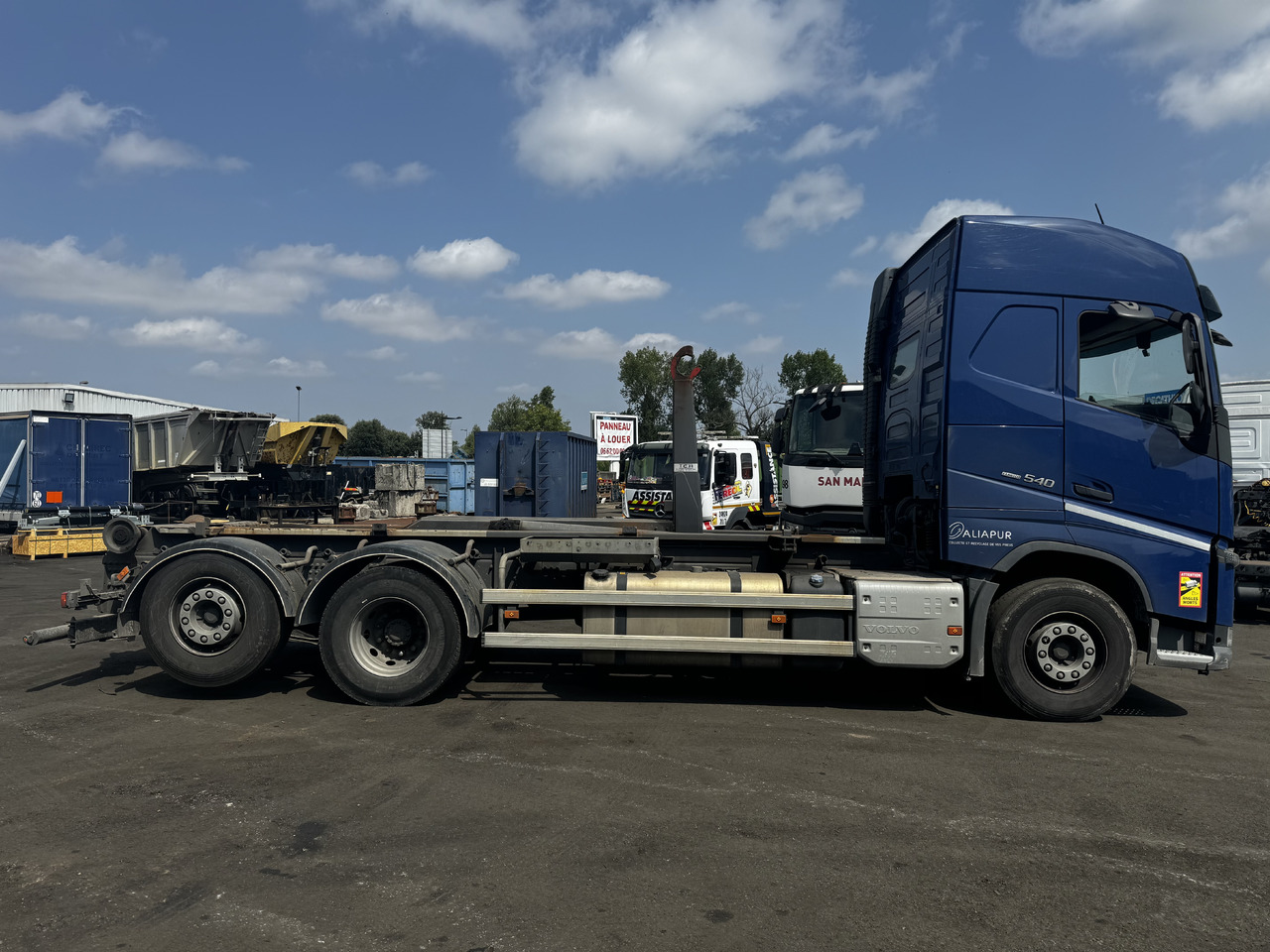 VOLVO Fh 13/540 - Camión multibasculante: foto 4 VOLVO Fh 13/540 - Camión multibasculante: foto 4