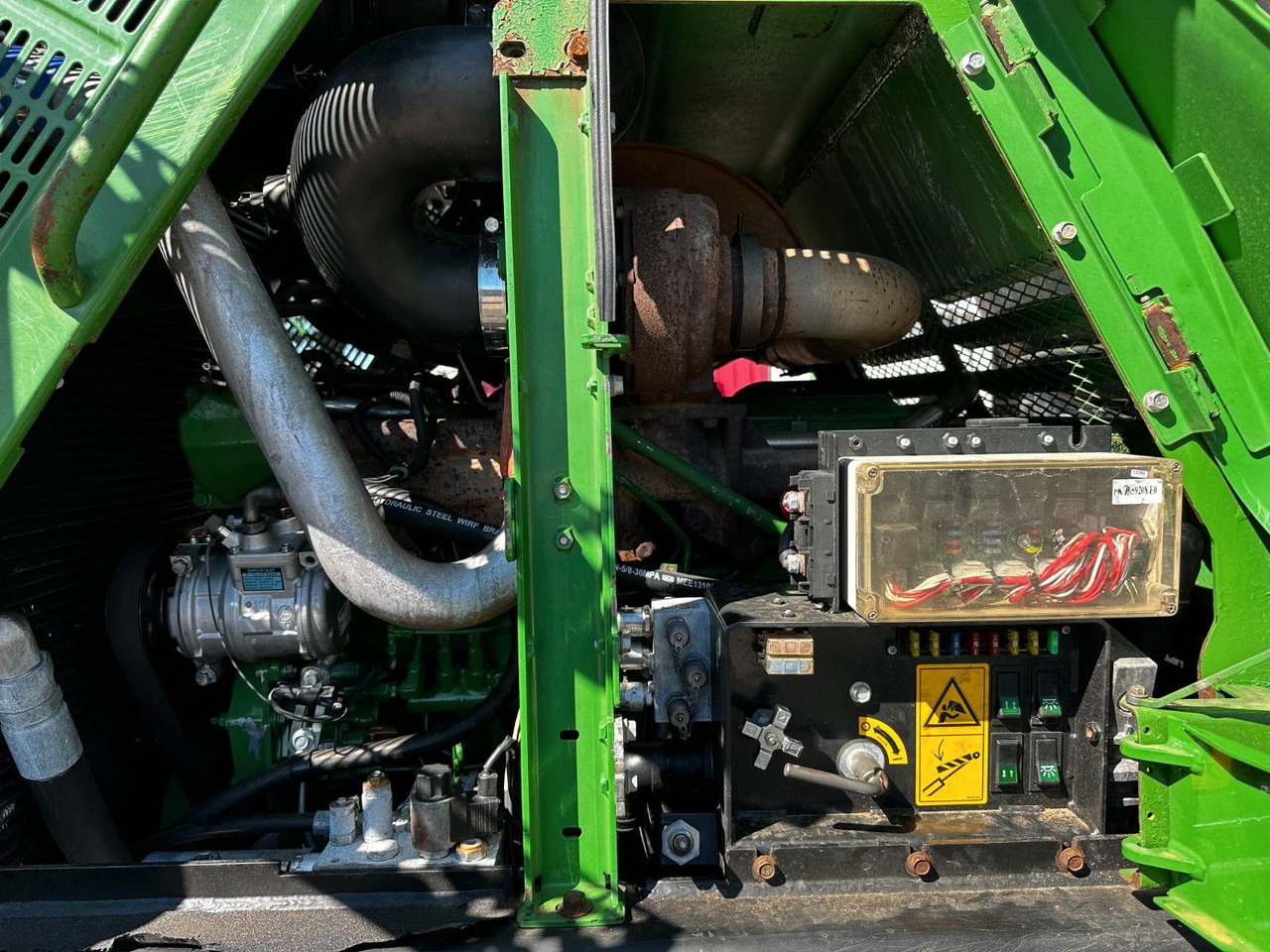 Autocargador John Deere 1210E 10m CF710 KRAN: foto 12