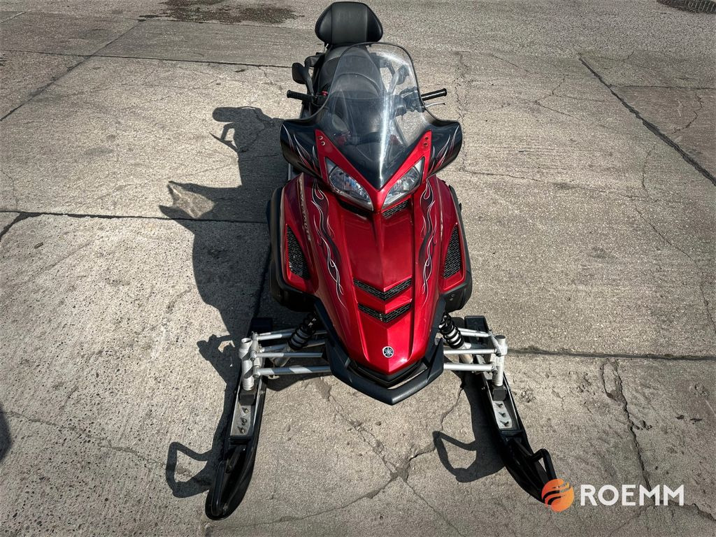 Yamaha RS Venture 1000 Snowmobile*wie neu* - Otros maquinaria: foto 2 Yamaha RS Venture 1000 Snowmobile*wie neu* - Otros maquinaria: foto 2
