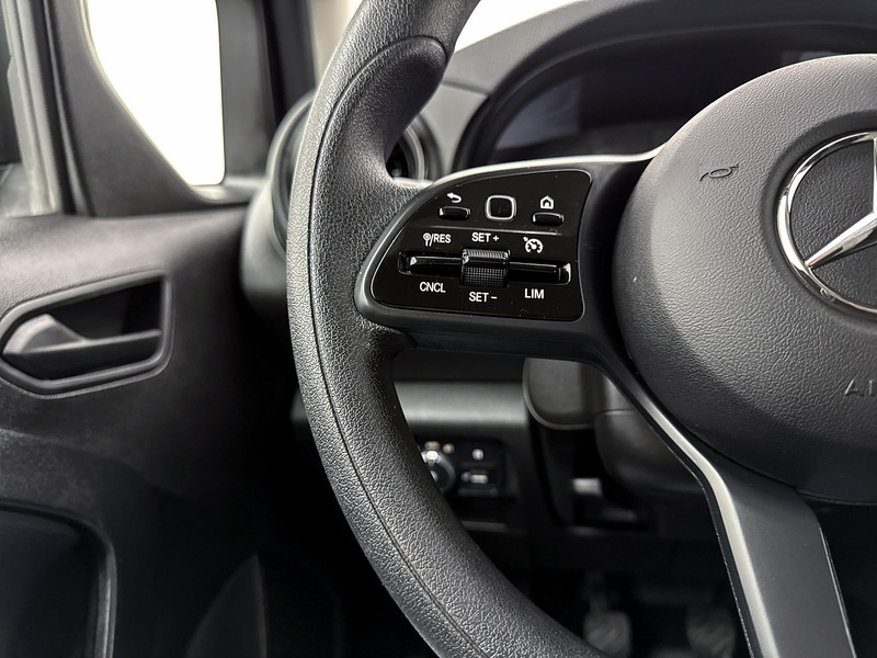 Leasing de Mercedes-Benz Citan 108 CDI L1 Led koplampen Sidebars Cruise control Airco Mercedes-Benz Citan 108 CDI L1 Led koplampen Sidebars Cruise control Airco: foto 16 Leasing de Mercedes-Benz Citan 108 CDI L1 Led koplampen Sidebars Cruise control Airco Mercedes-Benz Citan 108 CDI L1 Led koplampen Sidebars Cruise control Airco: foto 16