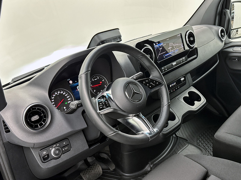 Mercedes-Benz Sprinter 317 1.9 CDI L2 Pro 3500kg trekhaak Navigatie Betimmering Camera + sensoren Stoel en stuurverwarming - Furgón: foto 5 Mercedes-Benz Sprinter 317 1.9 CDI L2 Pro 3500kg trekhaak Navigatie Betimmering Camera + sensoren Stoel en stuurverwarming - Furgón: foto 5