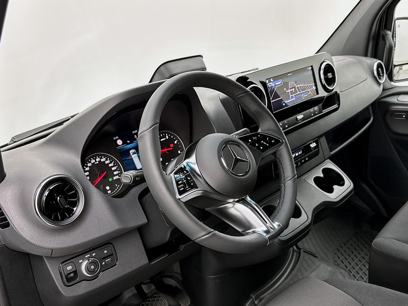 Mercedes-Benz Sprinter 317 1.9 CDI L4 Pro 3.5t trekhaak Navigatie Betimmering Parkeerpakket Stoel en stuurverwarming - Furgón: foto 5 Mercedes-Benz Sprinter 317 1.9 CDI L4 Pro 3.5t trekhaak Navigatie Betimmering Parkeerpakket Stoel en stuurverwarming - Furgón: foto 5