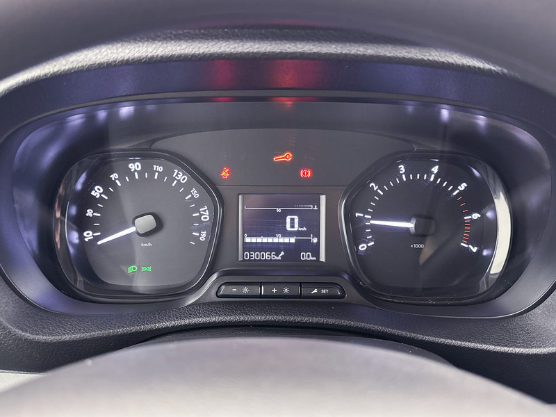 Furgoneta pequeña Toyota ProAce Worker 2.0 D-4D Cool Long L3 Cruise Control Betimmering Euro 6: foto 6