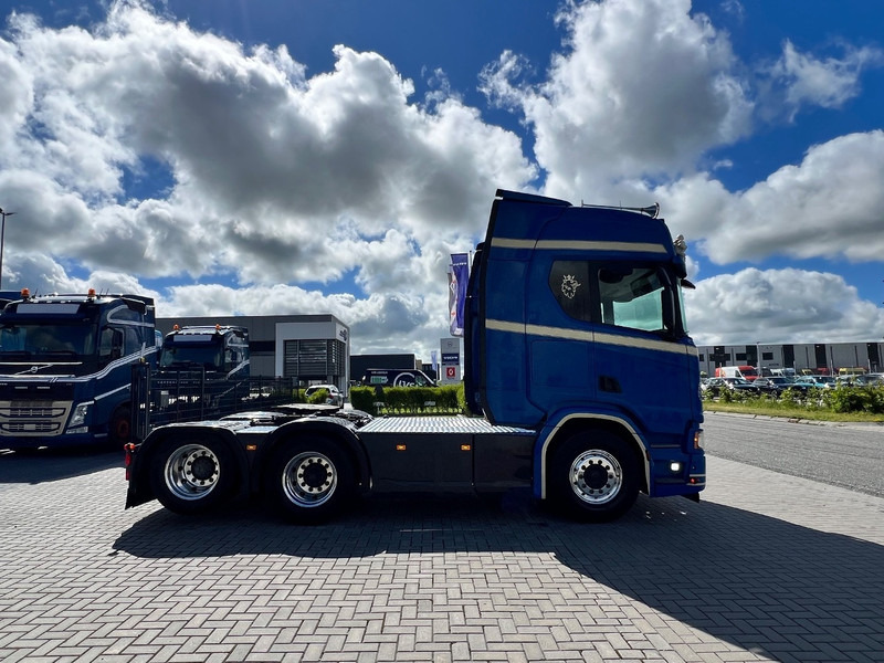 Scania R500 NGS 6x2 Trekker Retarder / Full Air / Special interior - Cabeza tractora: foto 4 Scania R500 NGS 6x2 Trekker Retarder / Full Air / Special interior - Cabeza tractora: foto 4