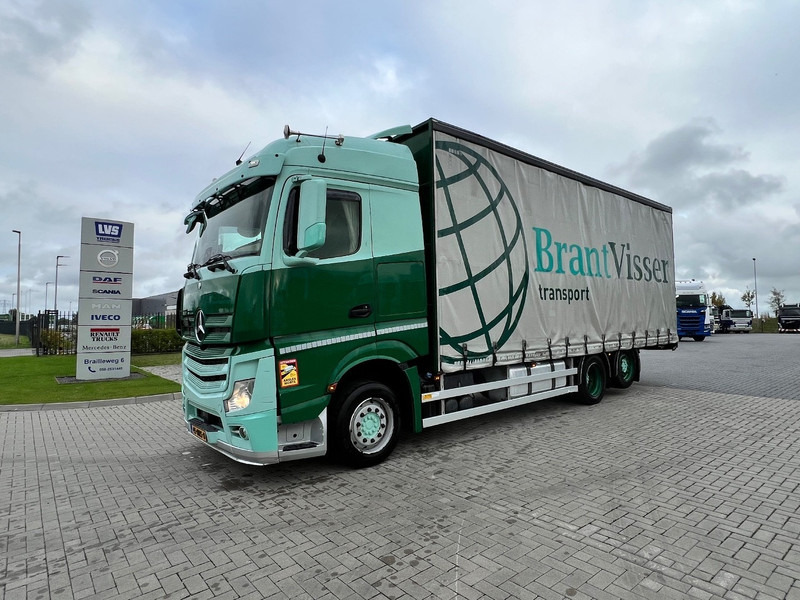 Mercedes-Benz Actros 2745 6x2 bakwagen Schuifzeilen - Camión lona: foto 1 Mercedes-Benz Actros 2745 6x2 bakwagen Schuifzeilen - Camión lona: foto 1