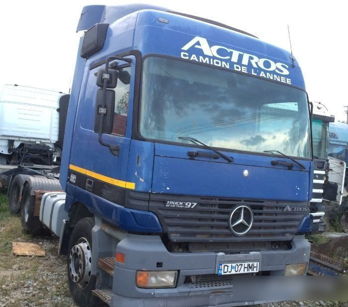 Mercedes-Benz Actros MP1, MP2, MP3 PARC - Cabeza tractora: foto 1 Mercedes-Benz Actros MP1, MP2, MP3 PARC - Cabeza tractora: foto 1