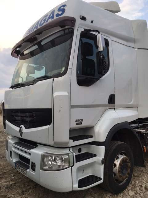 Renault DXI 6X4 - Cabeza tractora: foto 3 Renault DXI 6X4 - Cabeza tractora: foto 3