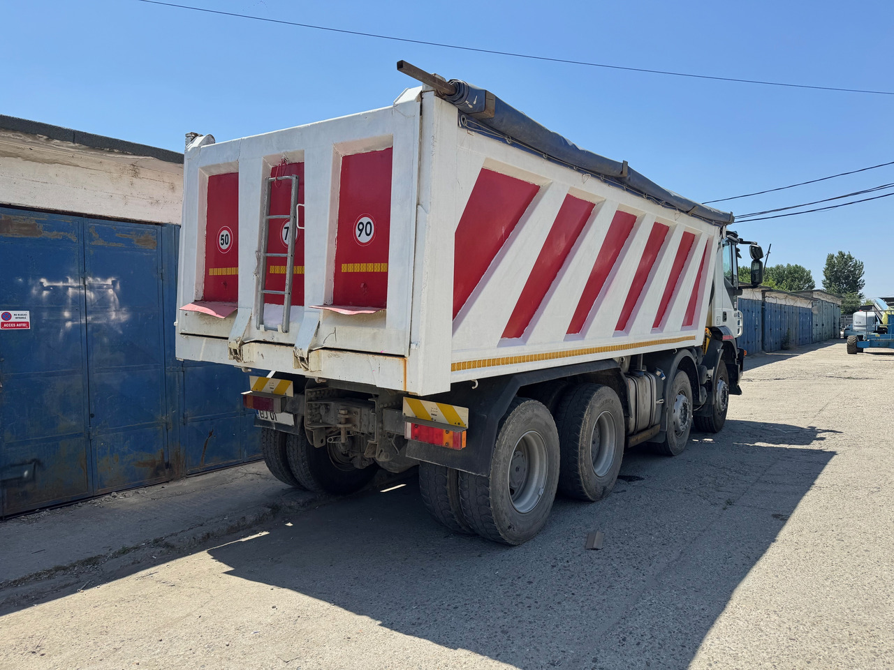 IVECO EuroTrakker 410 2009 Euro 4 Cursor 13 Klima : Sasiu GROS , Multi - Camión: foto 3 IVECO EuroTrakker 410 2009 Euro 4 Cursor 13 Klima : Sasiu GROS , Multi - Camión: foto 3