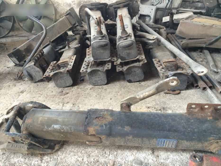 Picioare semiremorca - Carrocería y exterior para Remolque: foto 4 Picioare semiremorca - Carrocería y exterior para Remolque: foto 4