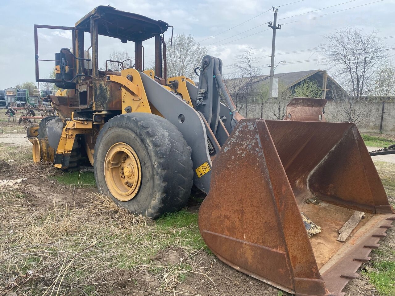 Volvo L110E PIESE DIN DEZMEMBRARI - Cargadora de ruedas: foto 1 Volvo L110E PIESE DIN DEZMEMBRARI - Cargadora de ruedas: foto 1