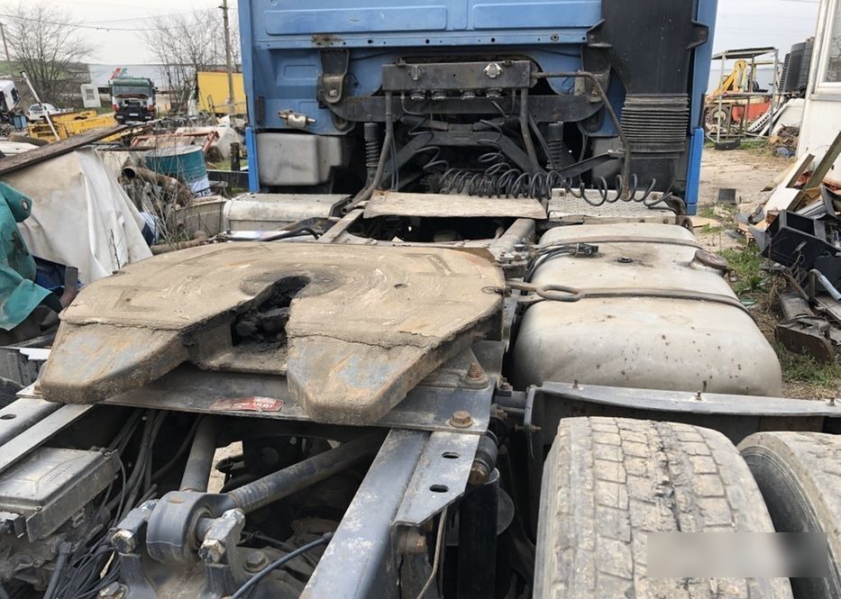 Volvo Scania Renault Man Daf truck - Quinta rueda para Camión: foto 1 Volvo Scania Renault Man Daf truck - Quinta rueda para Camión: foto 1