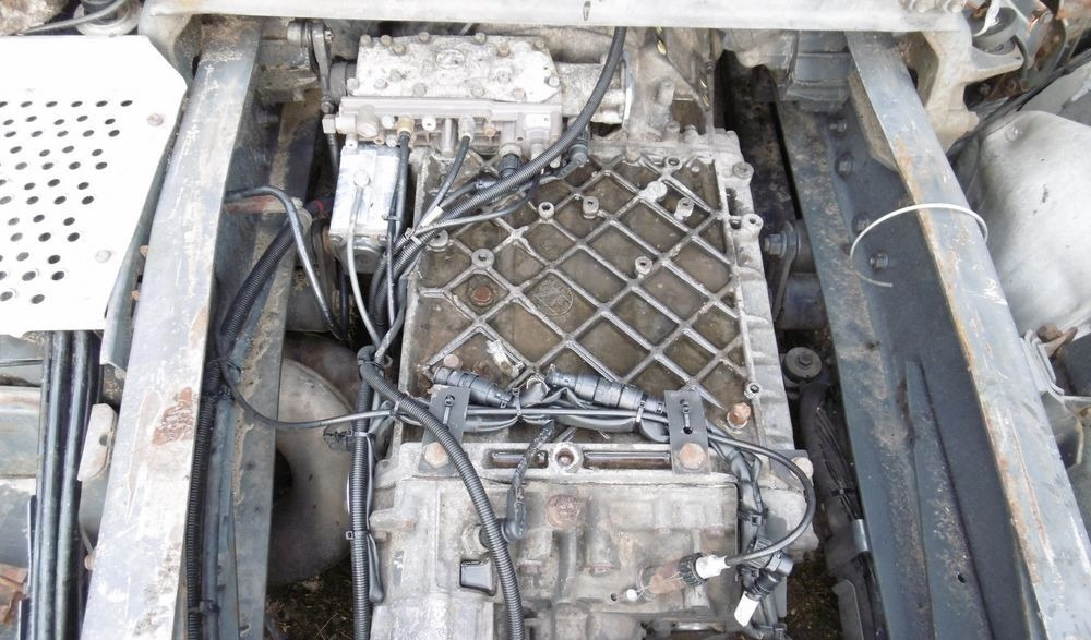 ZF 16S 181 DAF XF 430 - Caja de cambios para Camión: foto 1 ZF 16S 181 DAF XF 430 - Caja de cambios para Camión: foto 1