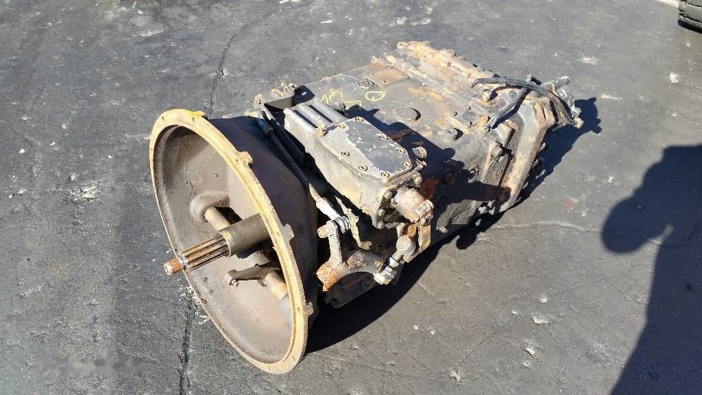 ZF 16S130 IVECO Magirus - Caja de cambios para Camión: foto 1 ZF 16S130 IVECO Magirus - Caja de cambios para Camión: foto 1