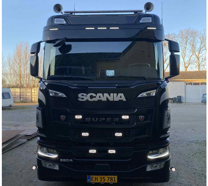 Scania R560 560R super 6x2*4 rearsteering. Hydr. system Air / Air suspension - Cabeza tractora: foto 5 Scania R560 560R super 6x2*4 rearsteering. Hydr. system Air / Air suspension - Cabeza tractora: foto 5