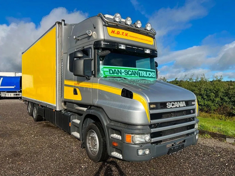 Scania T420 Exaust Miljø filter. - Camión caja cerrada: foto 3 Scania T420 Exaust Miljø filter. - Camión caja cerrada: foto 3