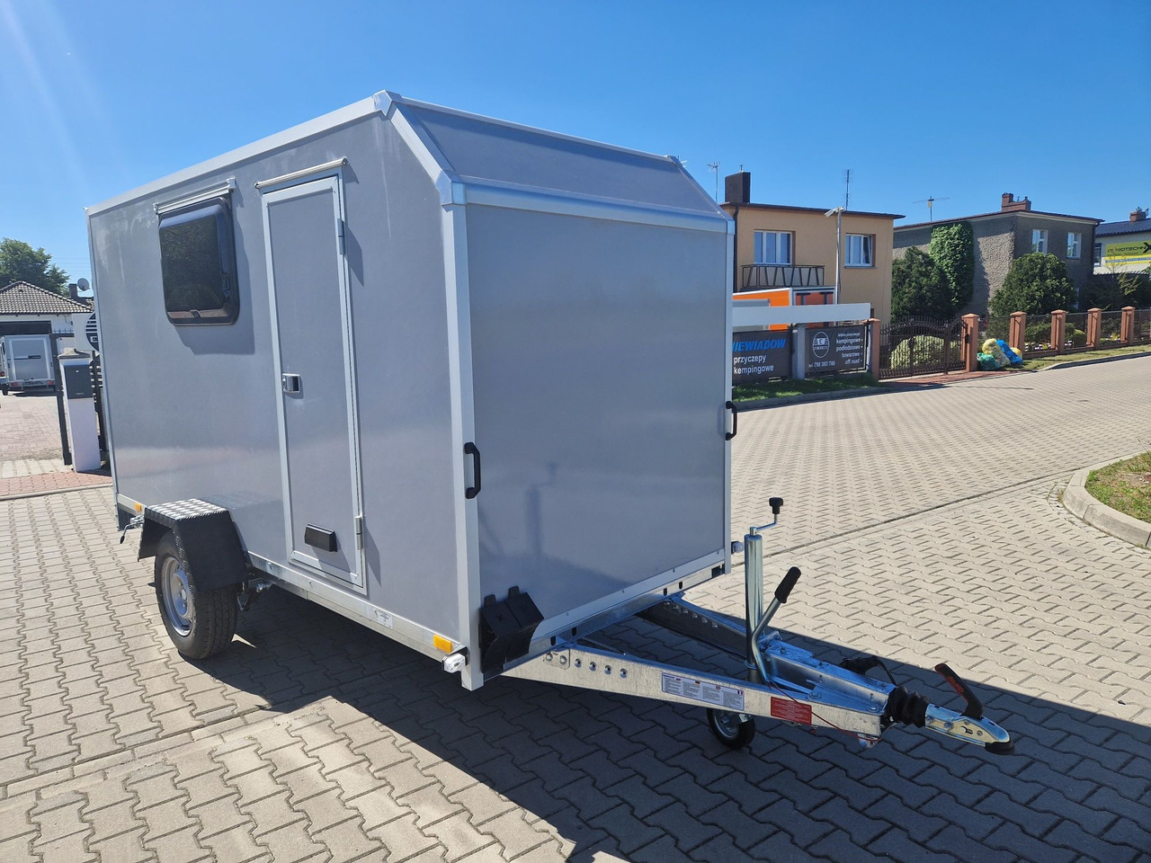 Przyczepa kempingowa Motocamp dla motocykla - Caravana: foto 5 Przyczepa kempingowa Motocamp dla motocykla - Caravana: foto 5