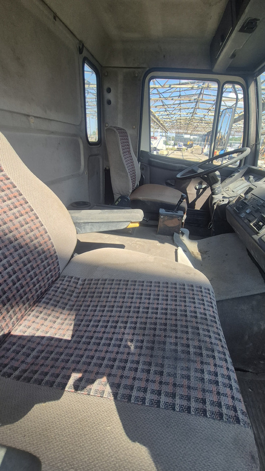 Camión caja abierta STEYR 17S21: foto 8