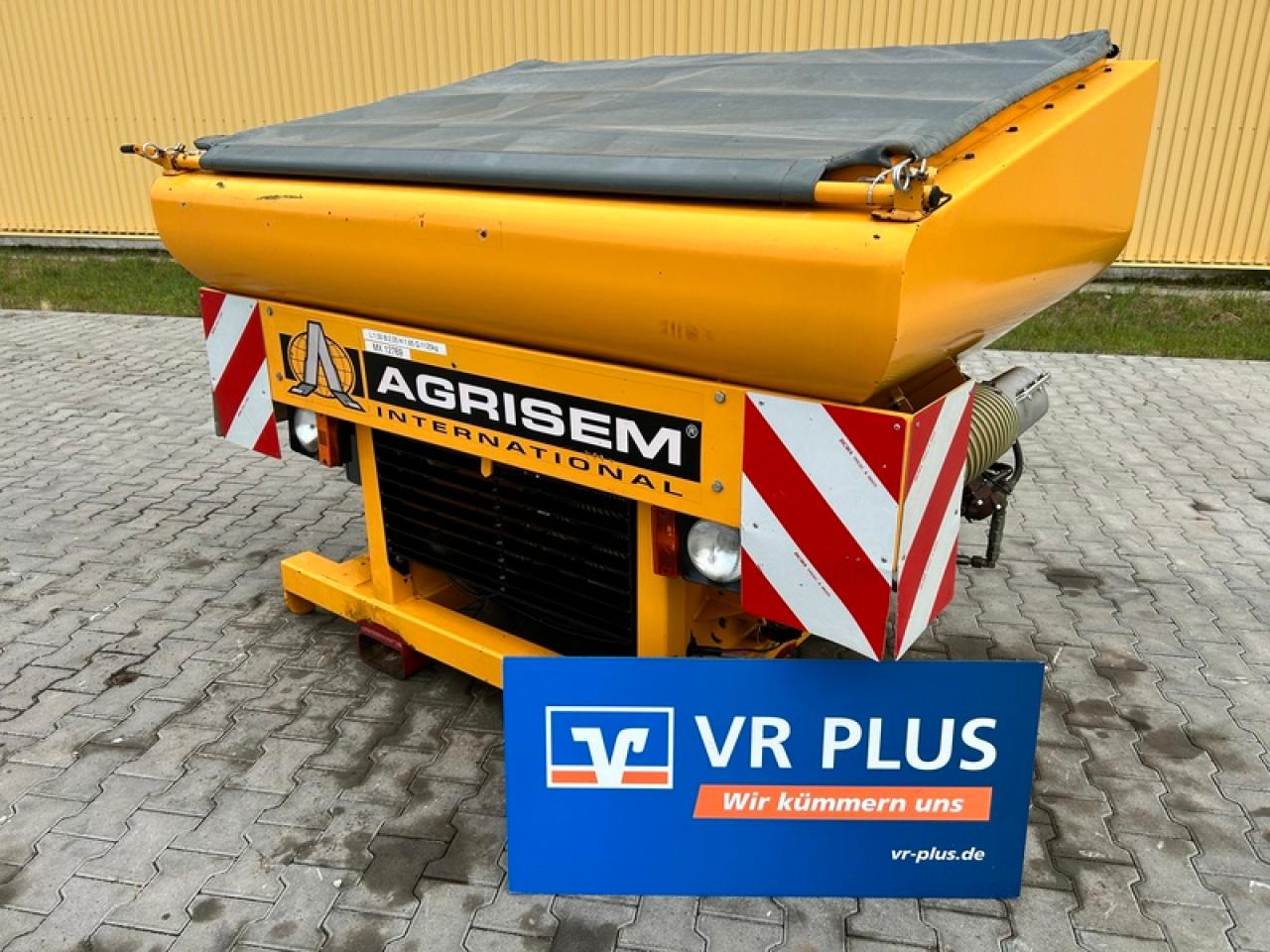 / AGRISEM DSF 1600 FRONTTANK - Esparcidor de fertilizantes: foto 1 / AGRISEM DSF 1600 FRONTTANK - Esparcidor de fertilizantes: foto 1