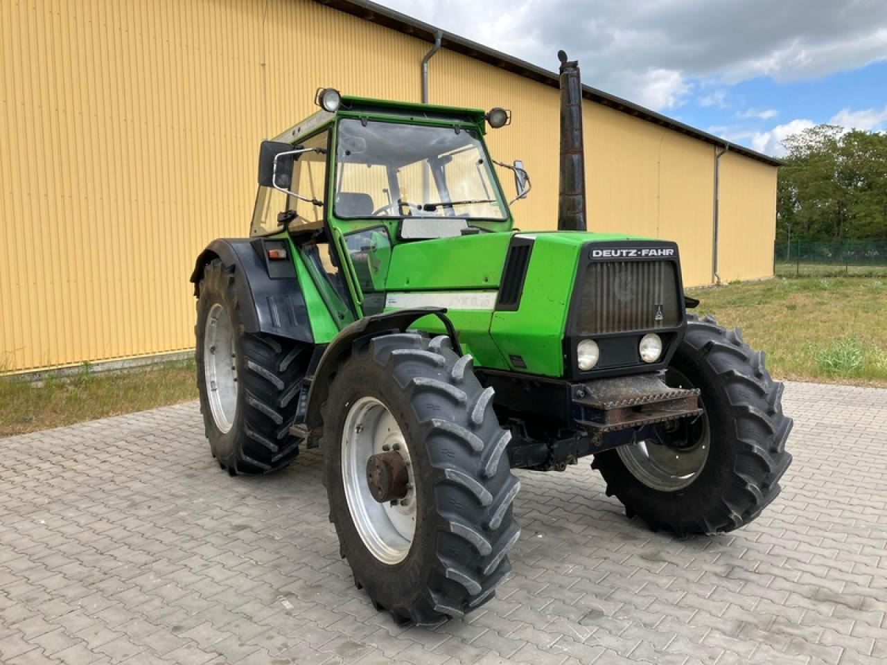 Deutz-Fahr DX 6.30 - Tractor: foto 4 Deutz-Fahr DX 6.30 - Tractor: foto 4