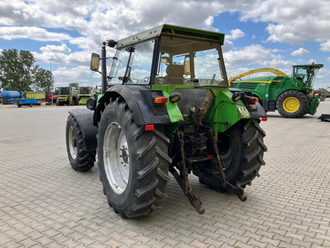Deutz-Fahr DX 6.30 - Tractor: foto 3 Deutz-Fahr DX 6.30 - Tractor: foto 3