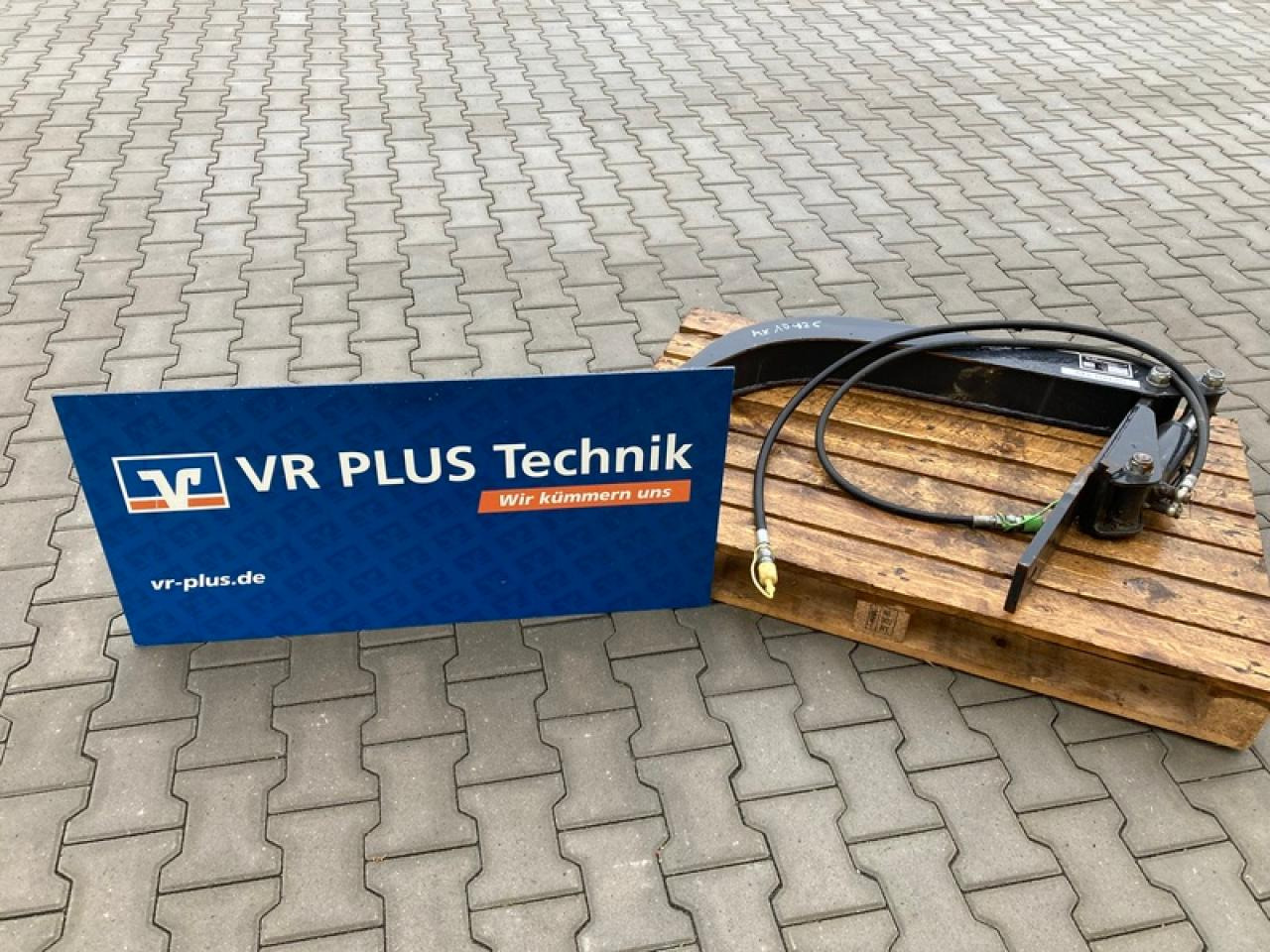 HOLZGREIFER R.M. HG-15 - Pinza de manipulación para Maquinaria forestal: foto 1 HOLZGREIFER R.M. HG-15 - Pinza de manipulación para Maquinaria forestal: foto 1