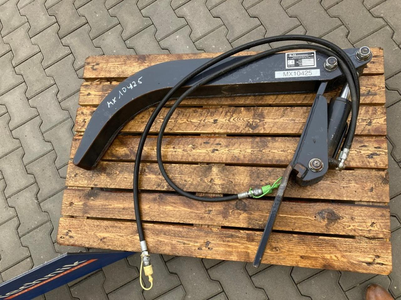 HOLZGREIFER R.M. HG-15 - Pinza de manipulación para Maquinaria forestal: foto 2 HOLZGREIFER R.M. HG-15 - Pinza de manipulación para Maquinaria forestal: foto 2