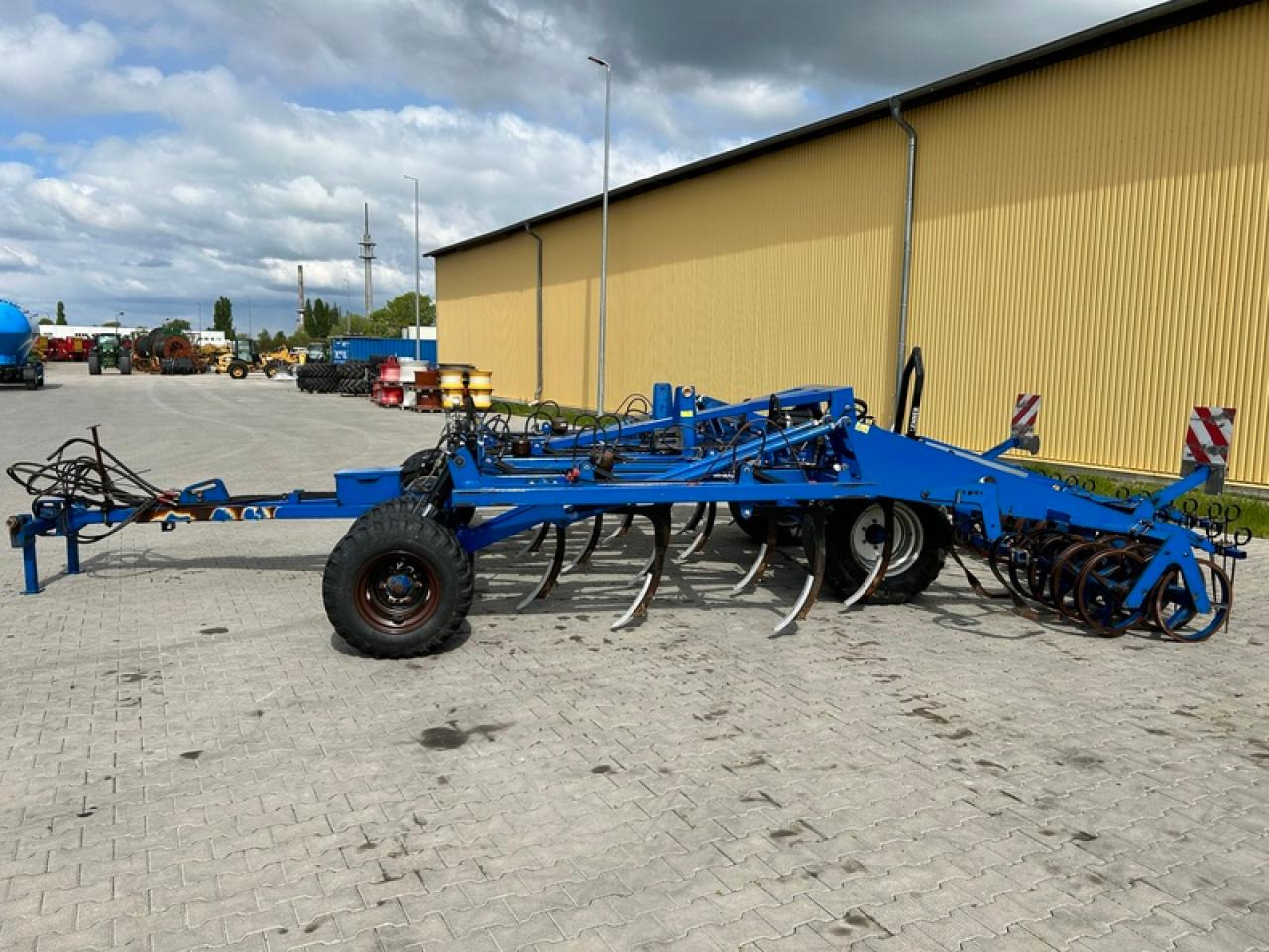Köckerling VECTOR 460 NEUE SCHARE - Cultivador: foto 2 Köckerling VECTOR 460 NEUE SCHARE - Cultivador: foto 2