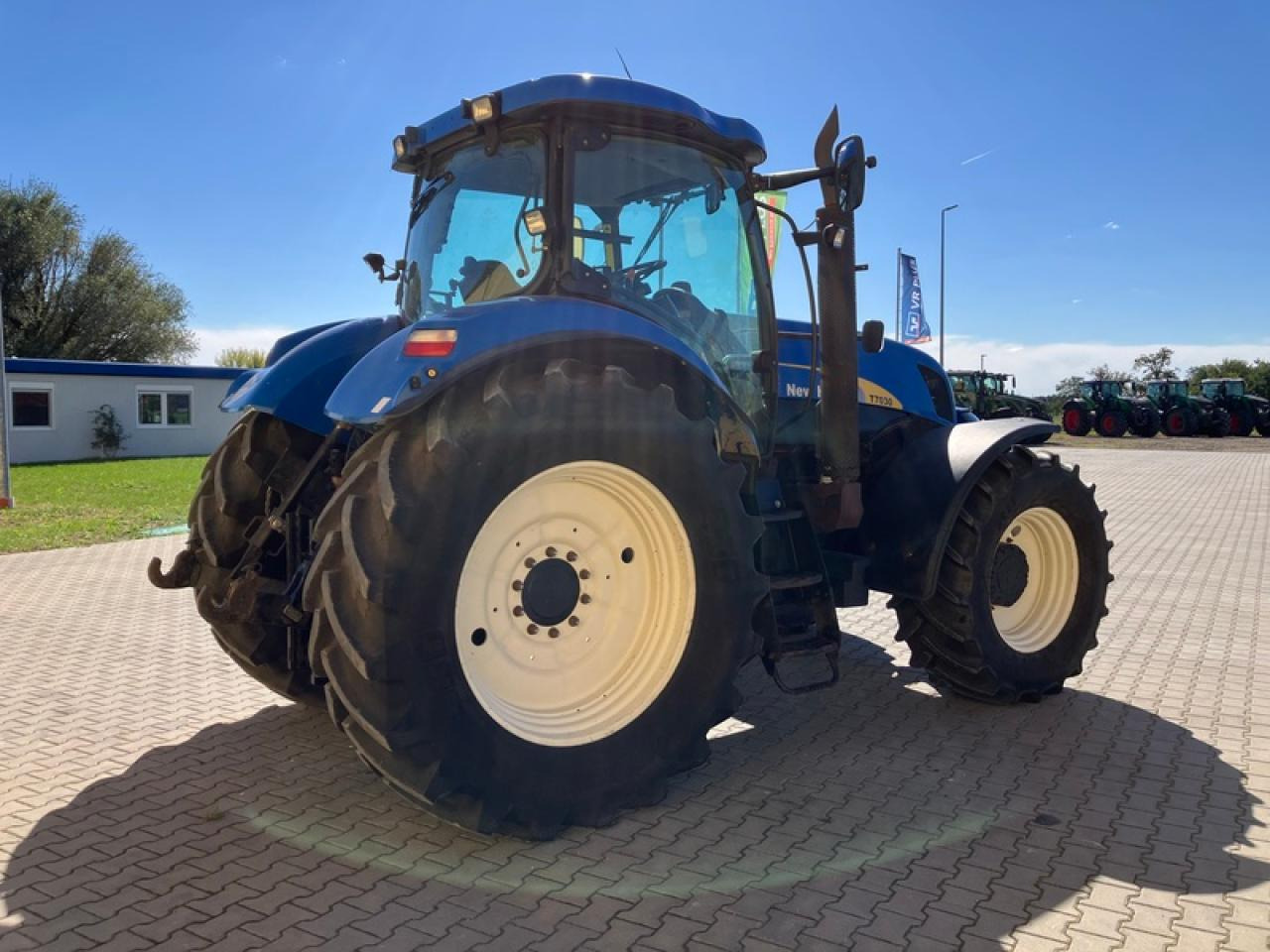 New Holland T7030 // GPS STARFIRE 6000 - Tractor: foto 3 New Holland T7030 // GPS STARFIRE 6000 - Tractor: foto 3