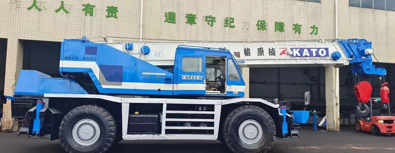 Kato KR-450-v 45ton - Autogrúa: foto 1 Kato KR-450-v 45ton - Autogrúa: foto 1