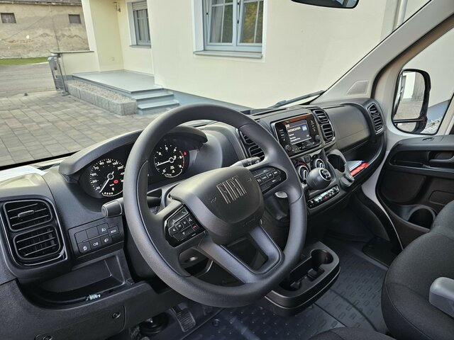 FIAT Ducato MAXI Serie 10 2025 DOKA 3-Seitenkiipper... - Camión: foto 5 FIAT Ducato MAXI Serie 10 2025 DOKA 3-Seitenkiipper... - Camión: foto 5
