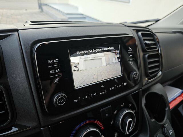 FIAT Ducato MAXI Serie 9.2 2025 DOKA 3-Seitenkiipper... - Camión: foto 3 FIAT Ducato MAXI Serie 9.2 2025 DOKA 3-Seitenkiipper... - Camión: foto 3