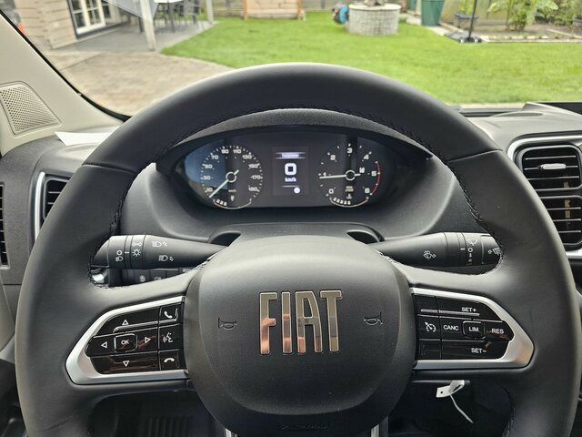 FIAT Ducato 30 120 Serie10-9.2 Modell 2025 L2H1 PDC - Furgoneta pequeña: foto 4 FIAT Ducato 30 120 Serie10-9.2 Modell 2025 L2H1 PDC - Furgoneta pequeña: foto 4