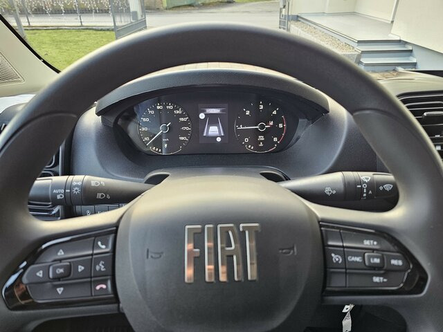 FIAT Ducato 35 MAXI L5H3 L4H3 17m³180PS 260°Voll-LED... - Furgón: foto 5 FIAT Ducato 35 MAXI L5H3 L4H3 17m³180PS 260°Voll-LED... - Furgón: foto 5