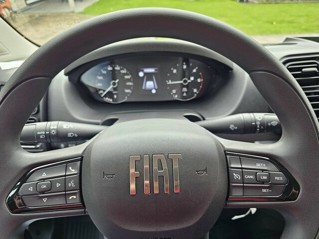 FIAT Ducato MAXI 140 Serie 9.2 2025 L5 Doppelkabine... - Furgoneta caja abierta, Furgoneta combi: foto 2 FIAT Ducato MAXI 140 Serie 9.2 2025 L5 Doppelkabine... - Furgoneta caja abierta, Furgoneta combi: foto 2