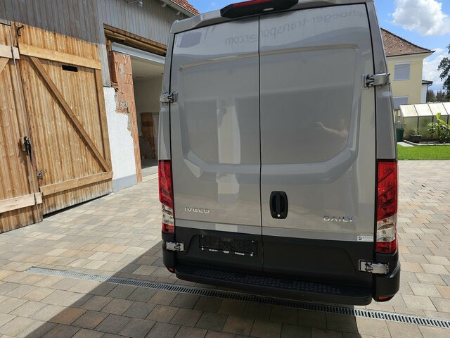 Furgón, Furgoneta combi nuevo IVECO Daily 35S18HA8V DOKA Snoeks Mixto Hi-Matic 16m³...: foto 21