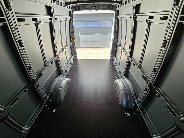 Furgón, Furgoneta combi nuevo IVECO Daily 35S18HA8V DOKA Snoeks Mixto Hi-Matic 16m³...: foto 30