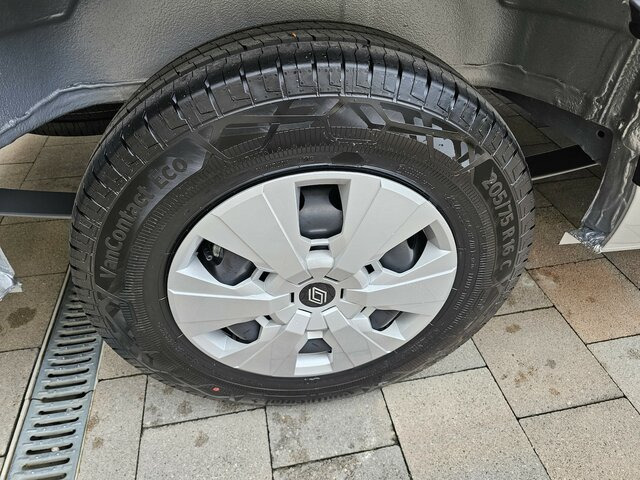 Furgón RENAULT Master L3H2 170 Neues Modell 10'' Navi Kamera...: foto 19 Furgón RENAULT Master L3H2 170 Neues Modell 10'' Navi Kamera...: foto 19