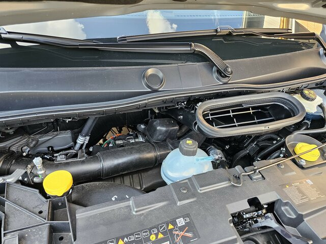 Furgón nuevo RENAULT Master L3H2 170 Neues Modell 10'' Navi Kamera...: foto 11 Furgón nuevo RENAULT Master L3H2 170 Neues Modell 10'' Navi Kamera...: foto 11